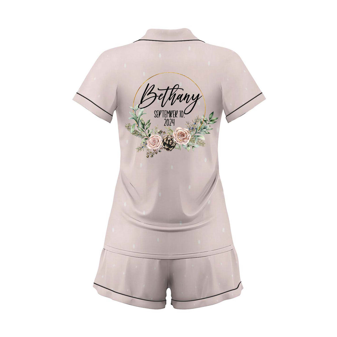 Bộ đồ ngủ ngắn bằng vải satin cưới có in chữ cá nhân